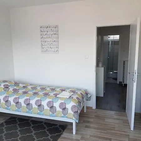 Apartment Alex Miramare Zagreb Exterior photo