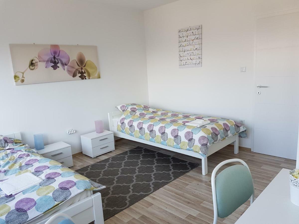 Apartment Alex Miramare